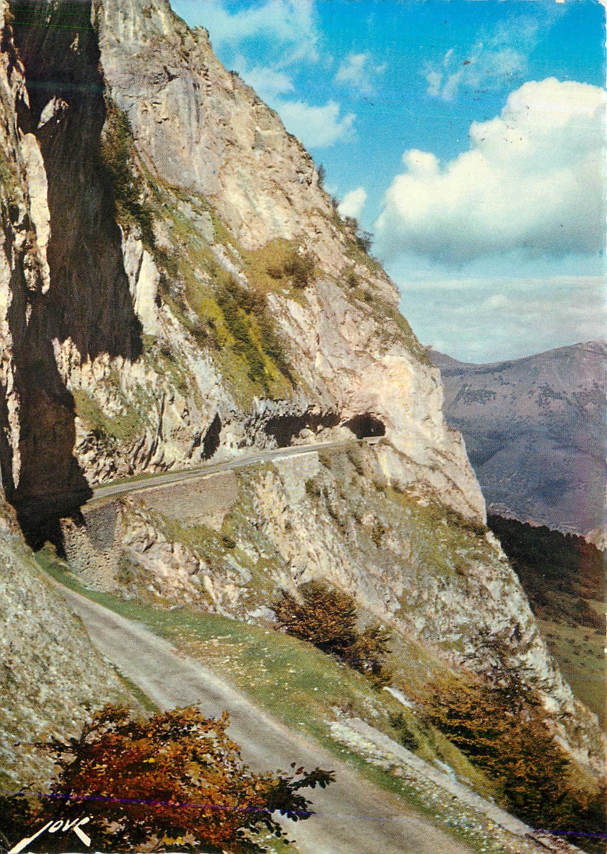 CPM Route du Col d'Aubisque (708 m) Le Tunnel aux Rochers de Bozen