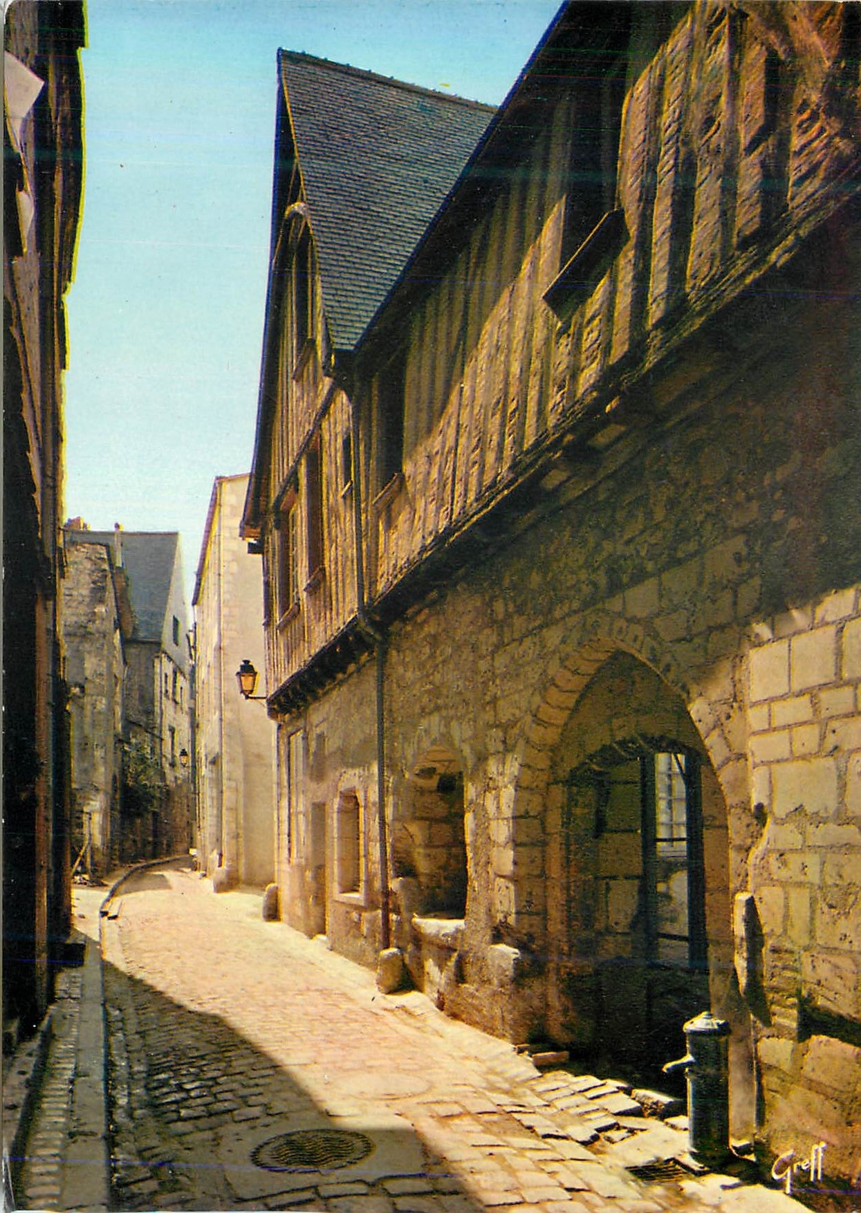 CPM Tours (Indre et Loire) En Touraine Vieilles Maisons des XVe et XVIe S Rue de la Paix
