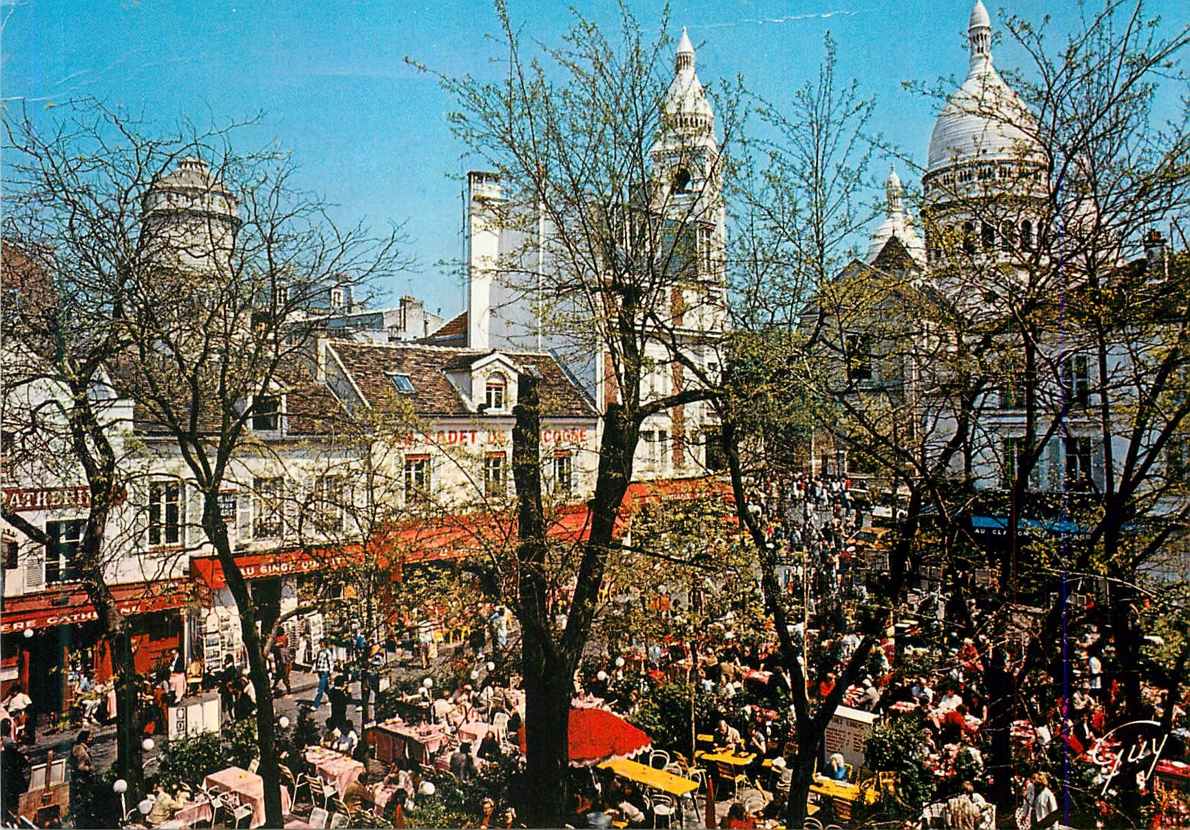 CPM Paris et ses Merveilles La Place du Tertre A l'Arriere plan L'Eglise Saint Pierre et le Dome de la Basilique du Sacr