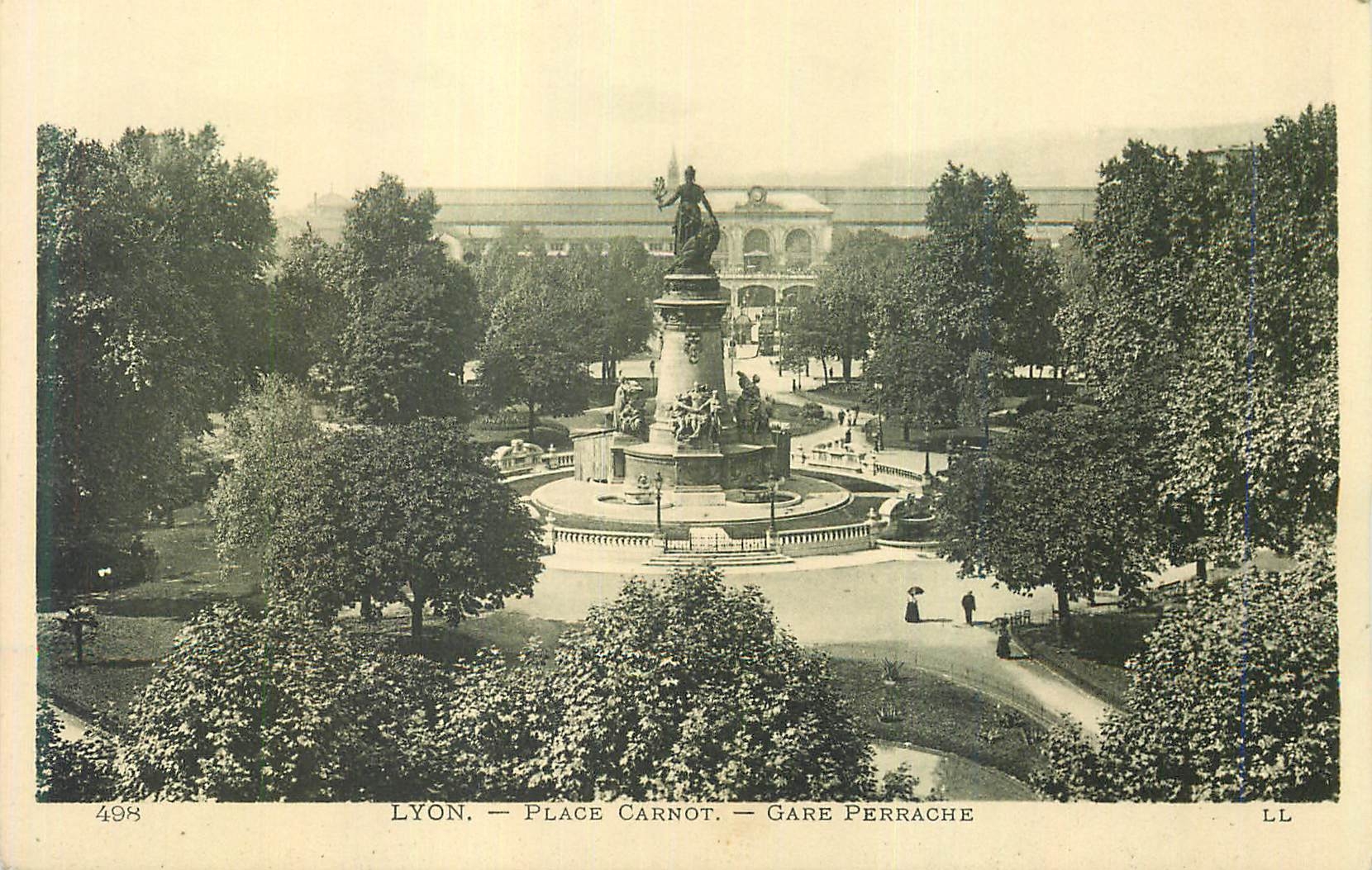 CPA Lyon Place Carnot Gare Perrache