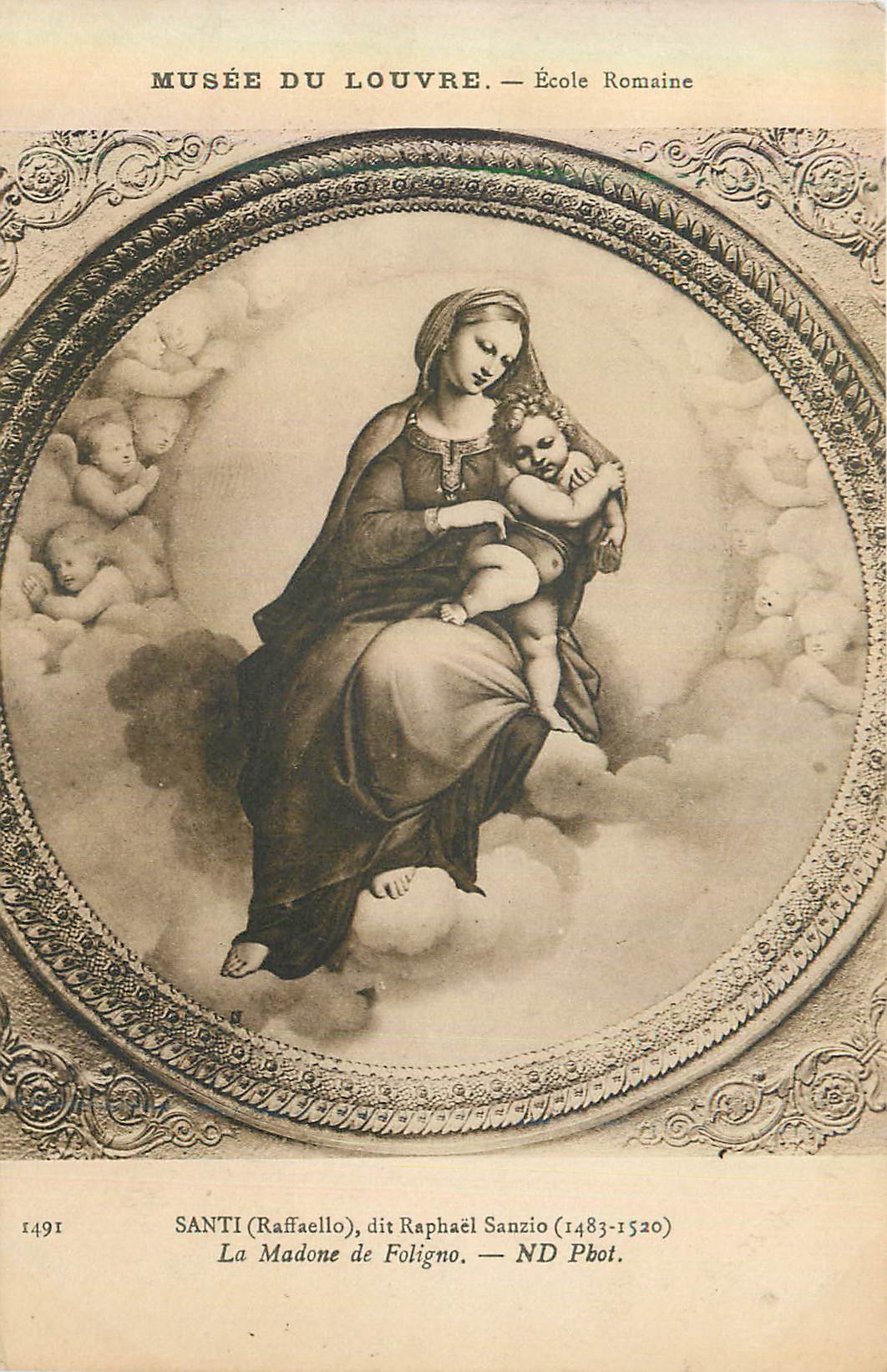 CPA Musee du Louvre Ecole Romaine Santi (Raffaello) dit Raphael Sanzio (1483 1520) La Madone de Foligno
