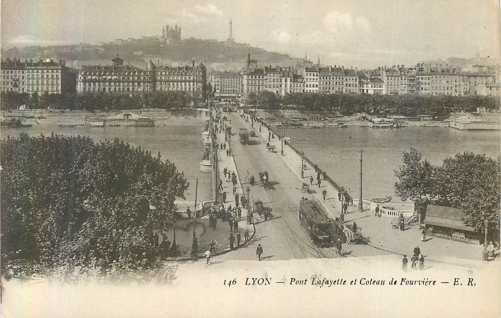 CPA Lyon Pont Lafayette et Coteau de Fourviere Tramway