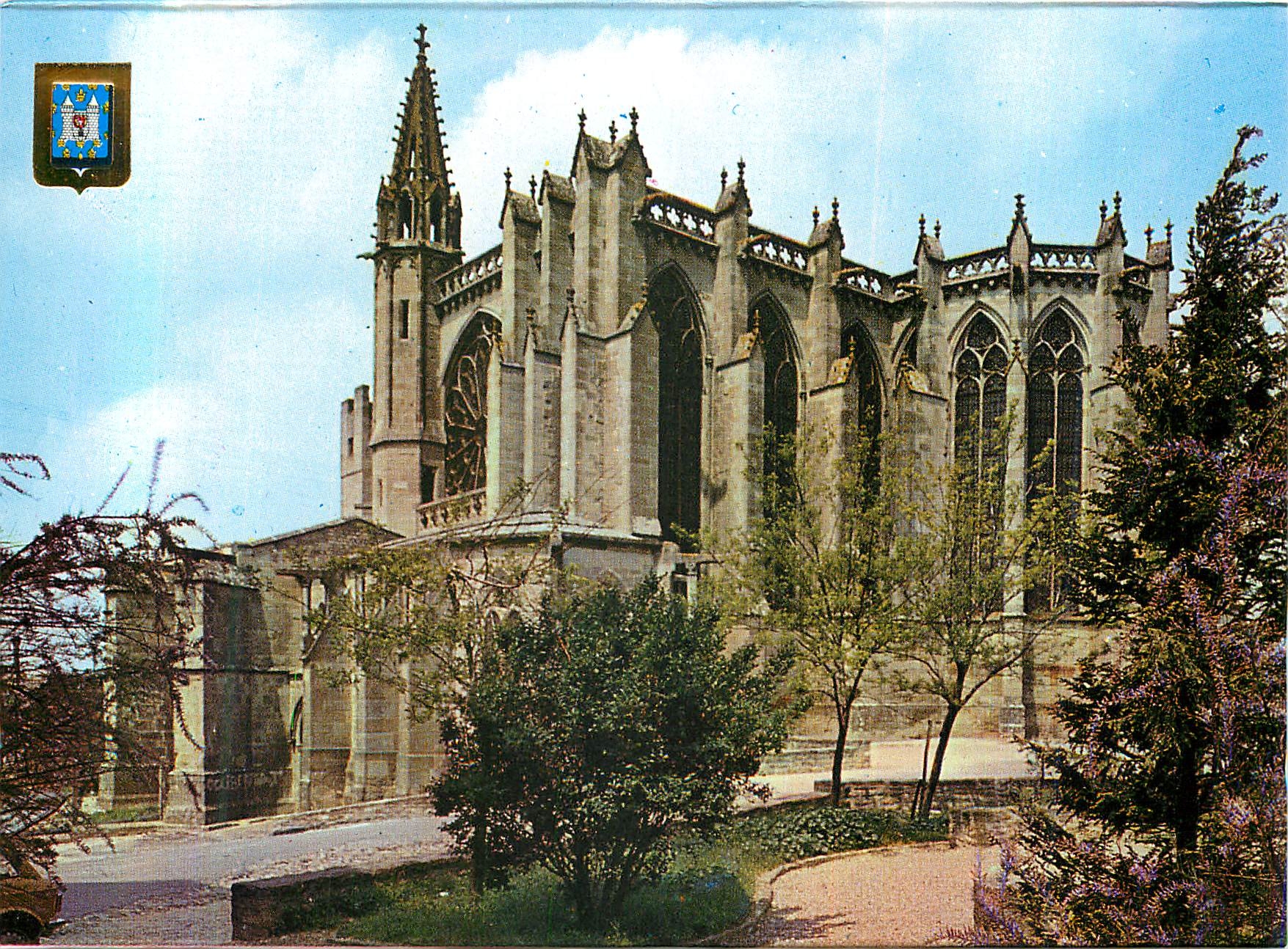 CPM Carcassonne Arts et Couleurs de l'Aude Cite Bimillenaire Unique au Monde Basilique