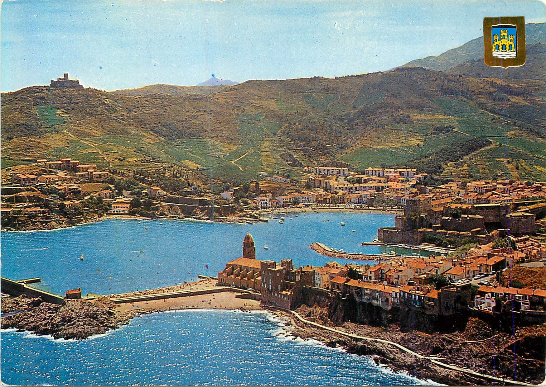 CPM Collioure Lumiere et Couleurs de la Cote Cote Catalane