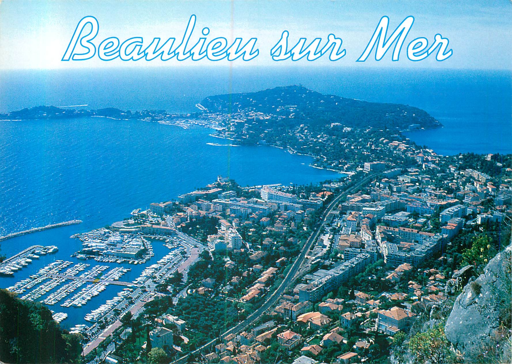 CPM Beaulieu sur Mer Vue Generale au Fond le Cap Ferrat