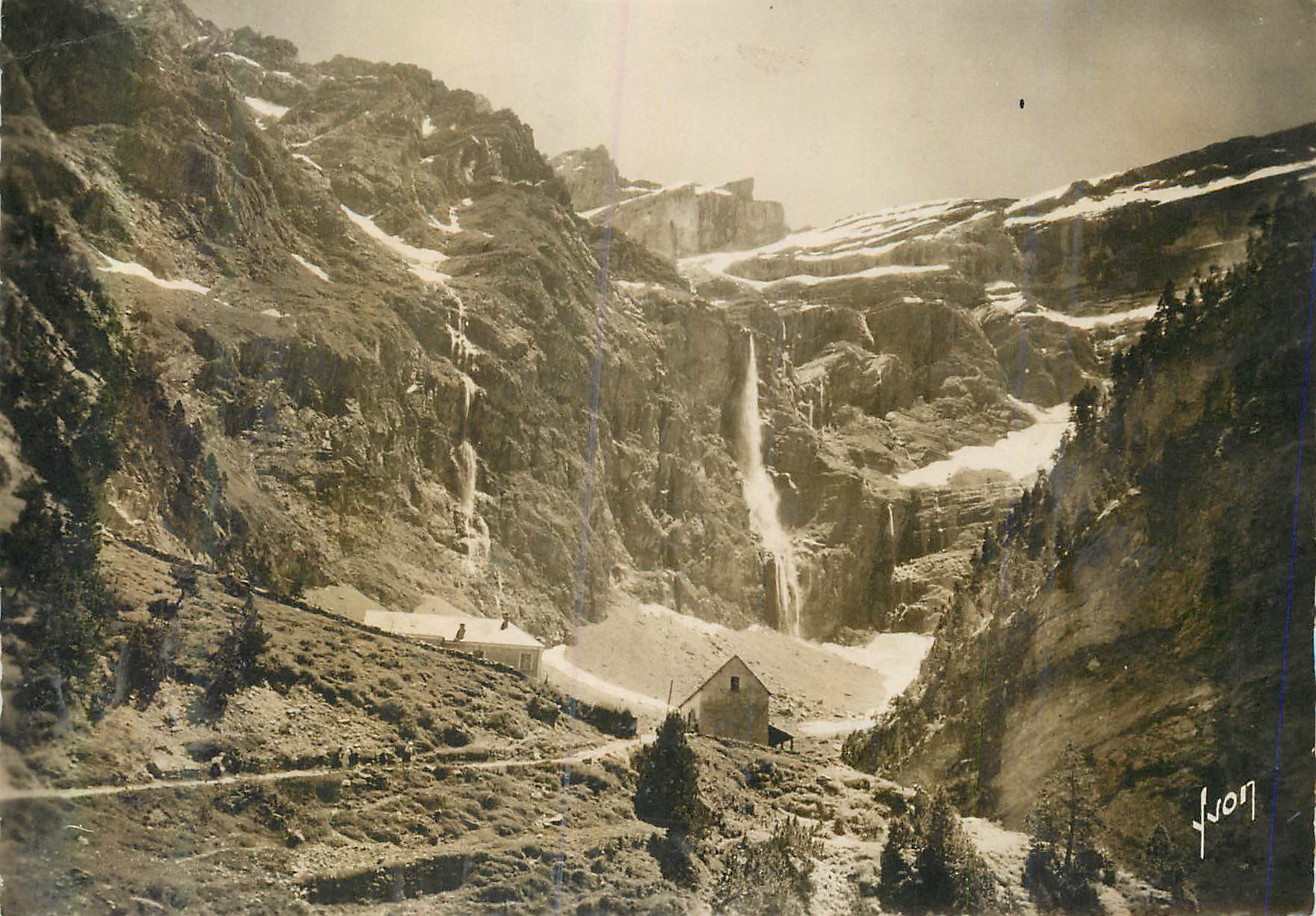 Cirque de Gavarnie — L'entrée et l'Hôtel du Cirque — Éditions d'Art, Paris