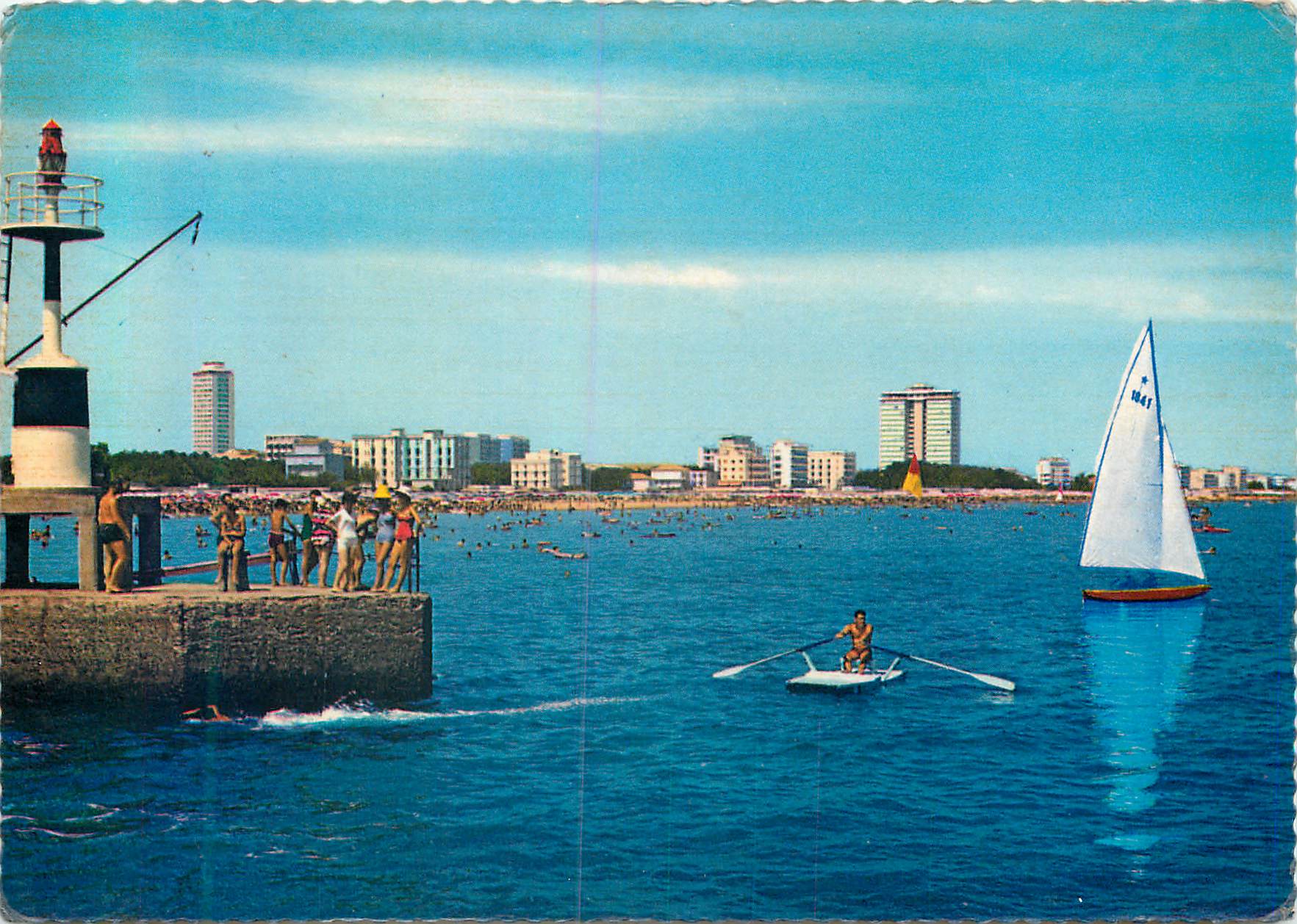 CPM Cervia Milano Marittima La Plage vue de la Jetee
