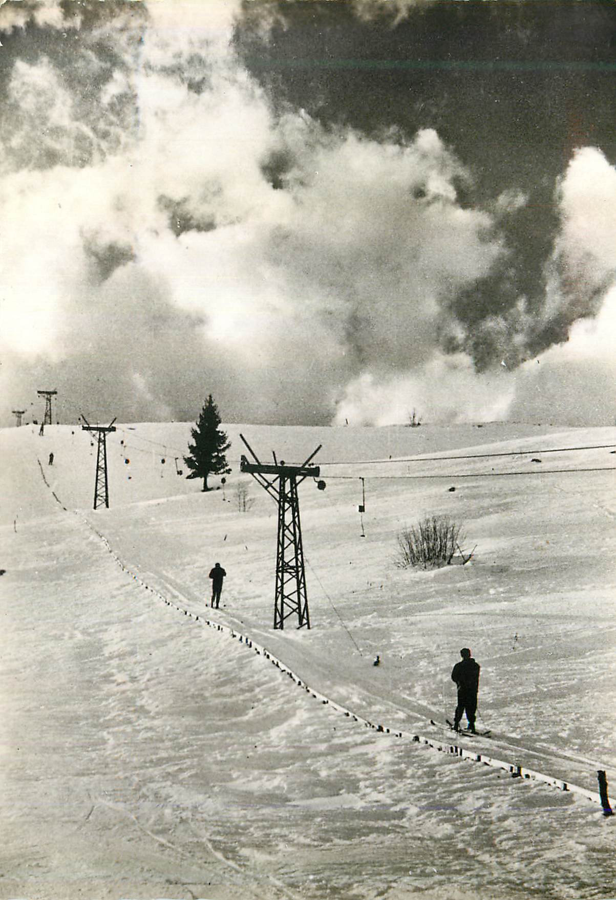 CPM Isere alt 1700 les Deux Alpes