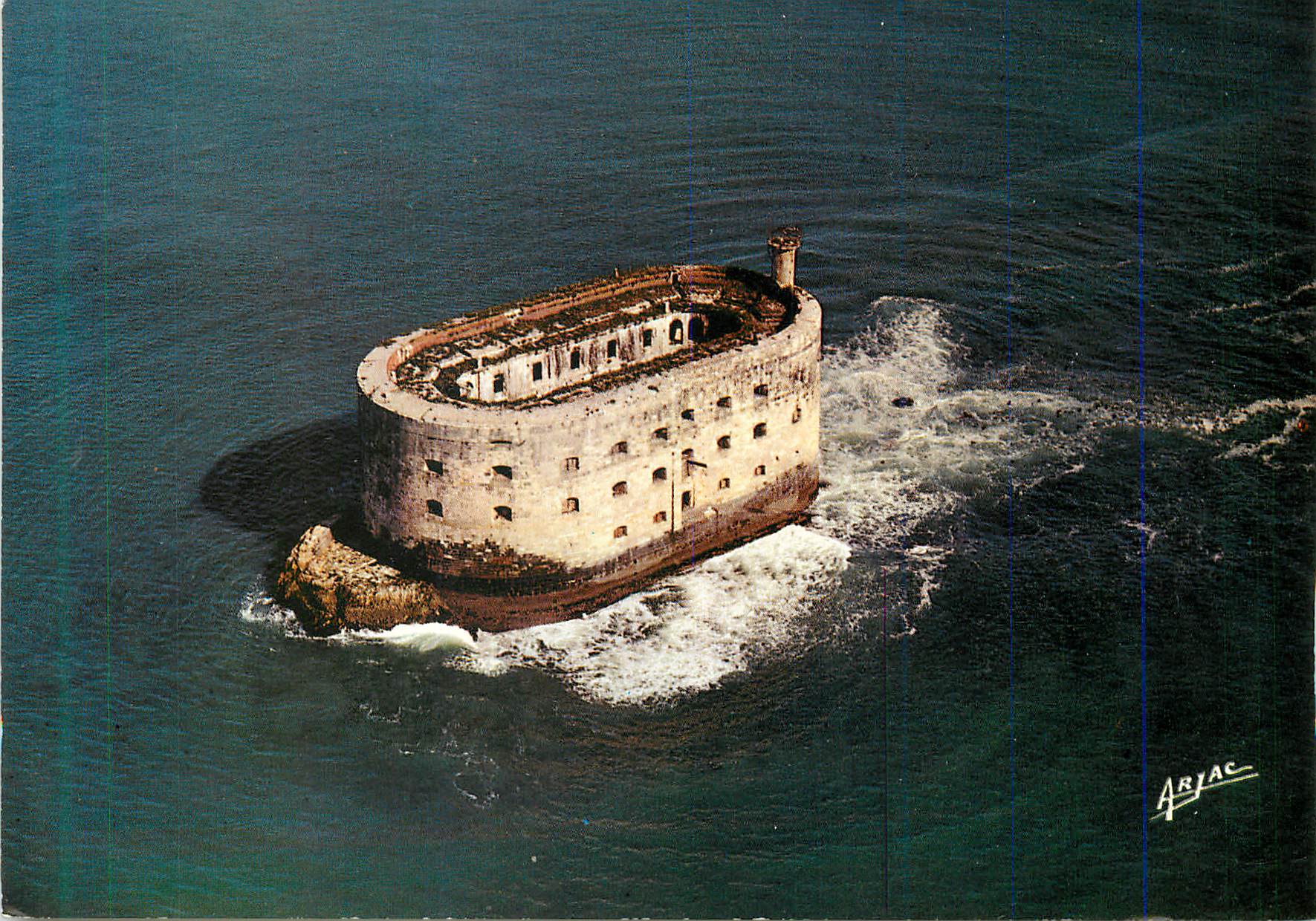 CPM L'Ile d'Oleron sur la Cote de Lumiere le Fort Boyard