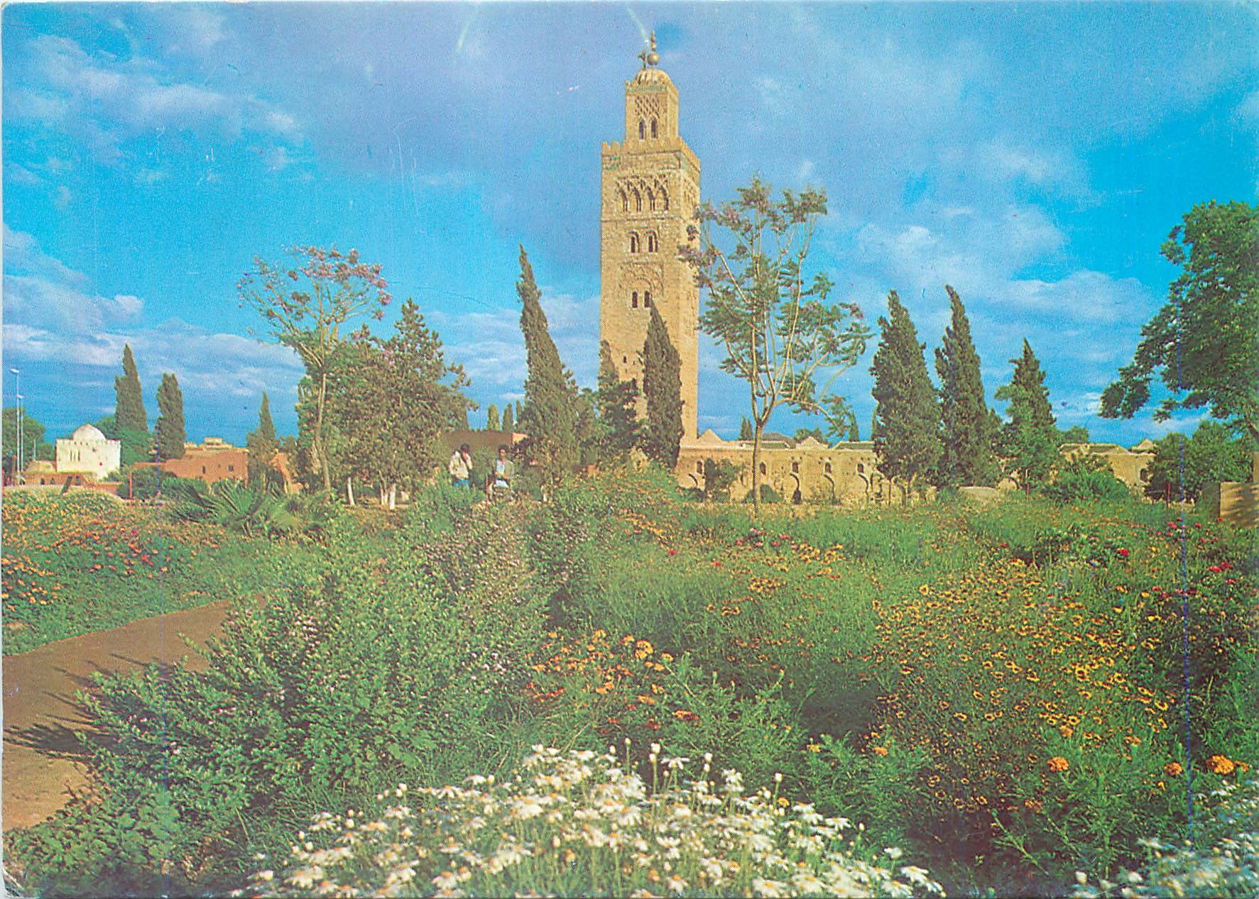CPM Marrakech Maroc Infini la Koutoubia et le Mausolee du Fondateur