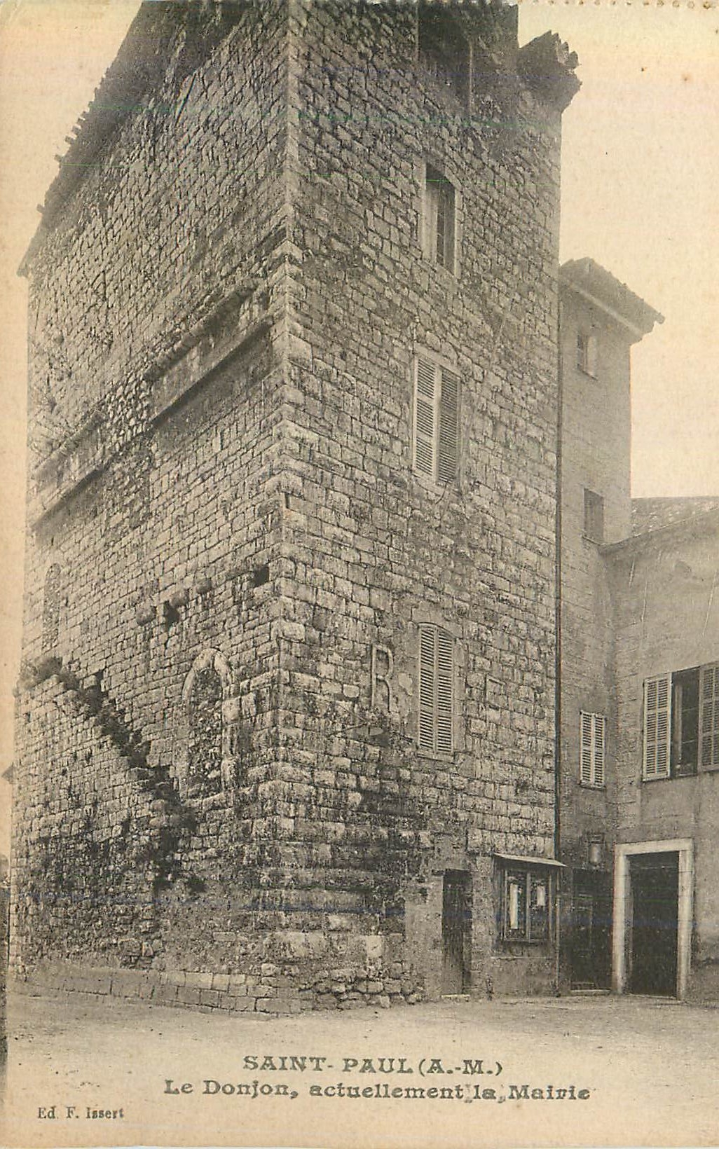CPA Saint Paul (A M) le Donjon Actuellement la Mairie