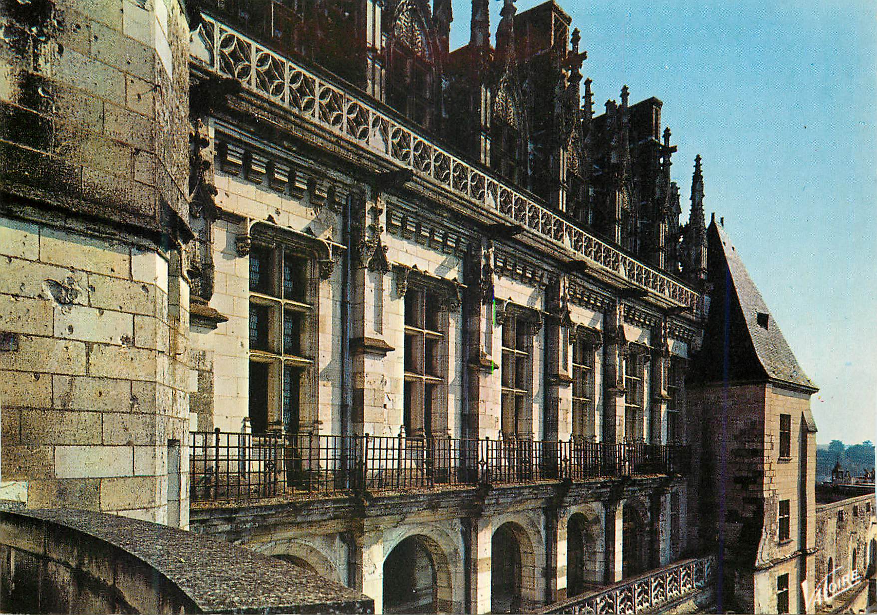 CPM Amboise (Indre et Loire) Les Merveilles du Val de Loire Le Chateau (XVe Siecle) Le Logis du Roi