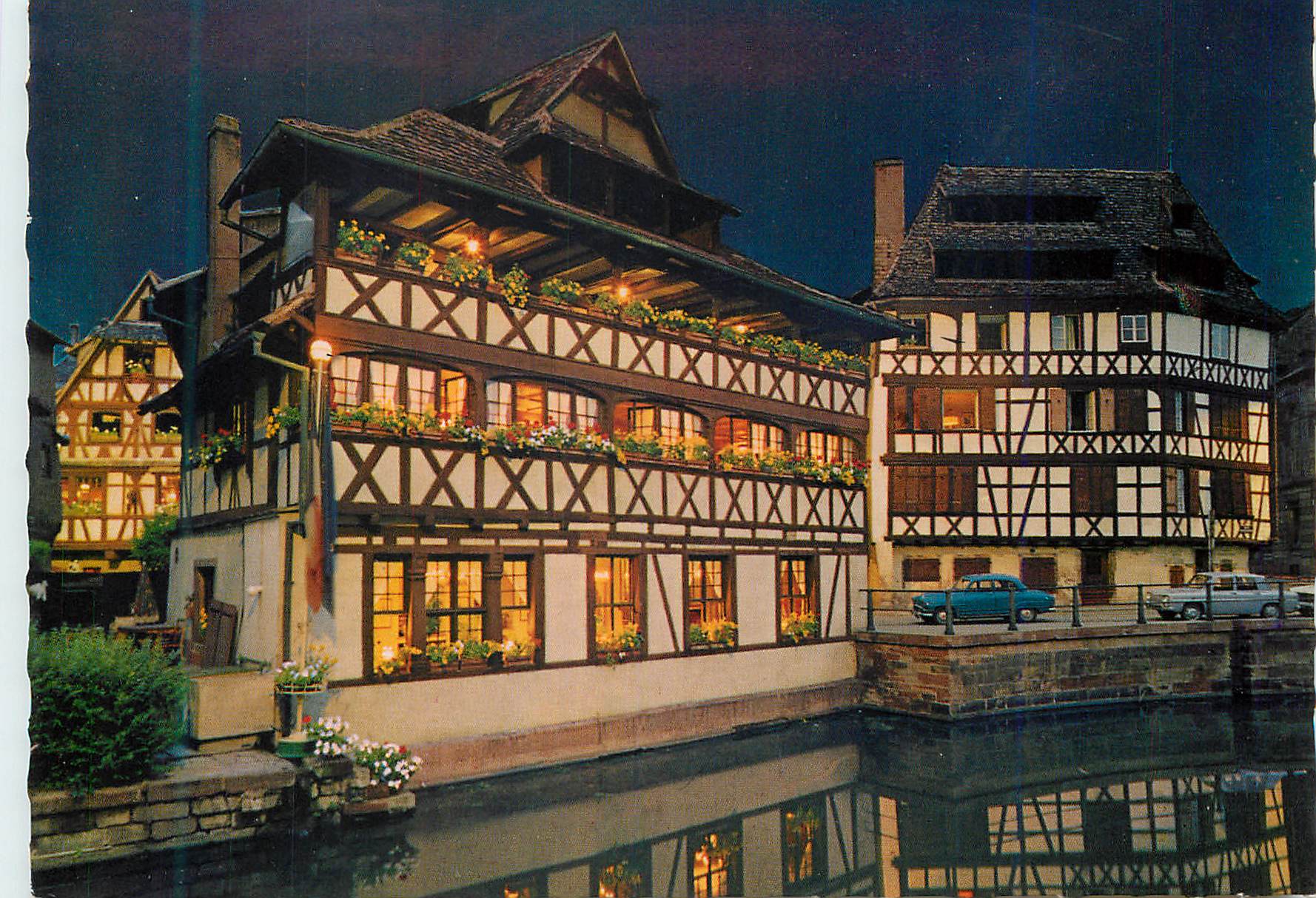 CPM Strassbourg la Nuit Le Bain aux Plantes