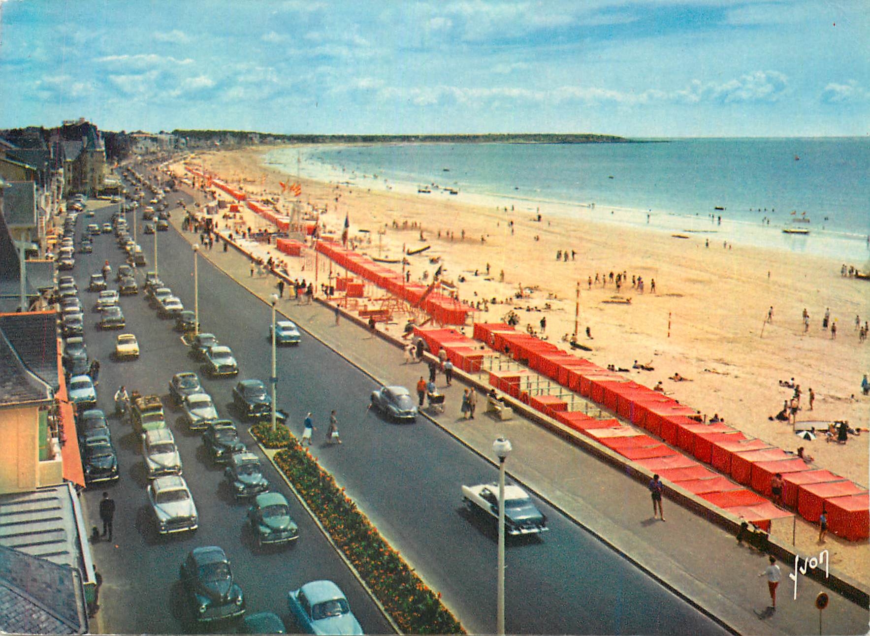 CPM La Baule (Loire Atlantique) Couleurs et Lumiere de France La Plage Boulerards Hennecart et d'Armor