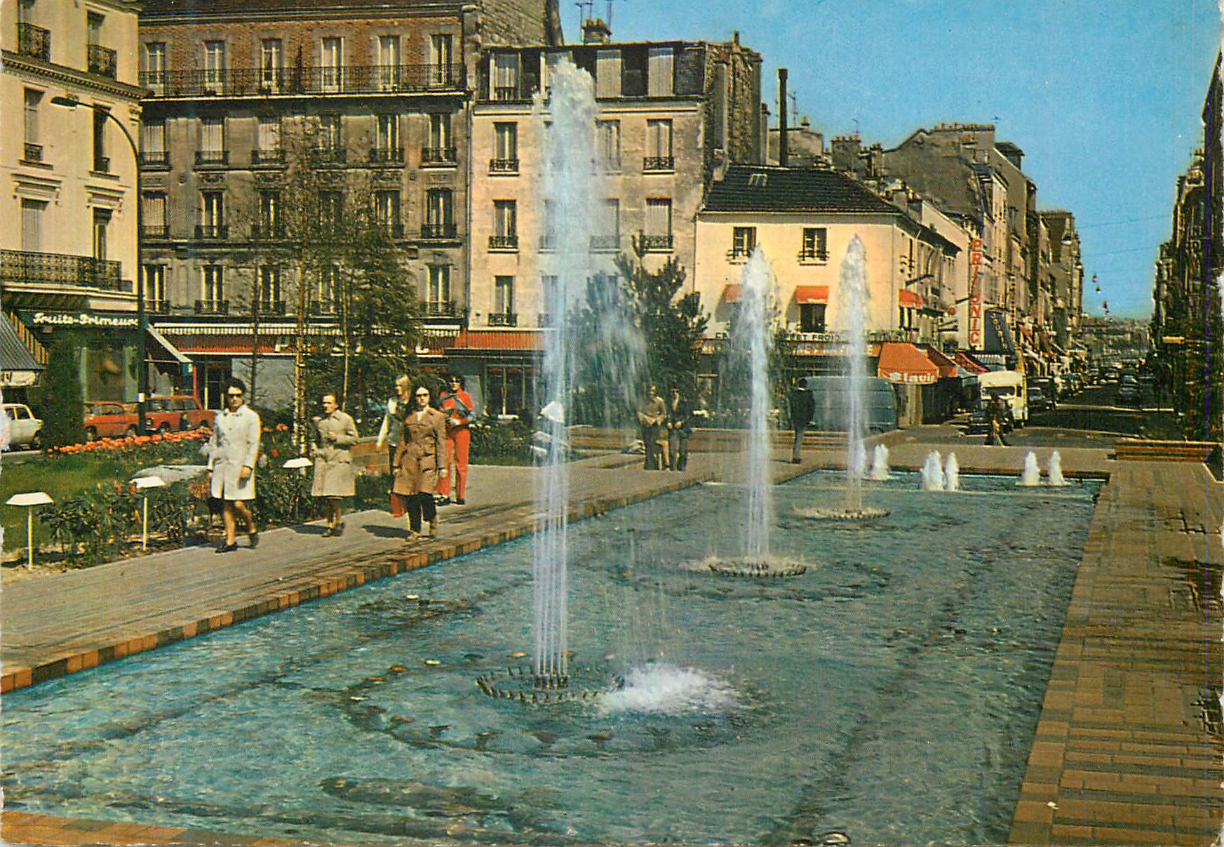 CPM Vincennes Images de France Les Grandes Eaux