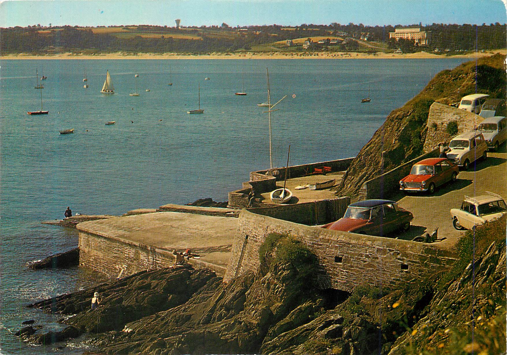 CPM Saint Cast (C du N) Le Yacht Club