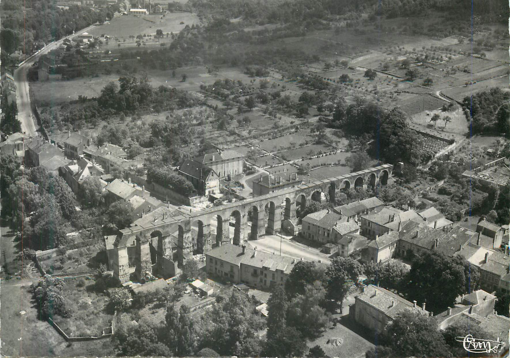 CPM Jouy aux Arches (Moselle) Vue Generale Aerienne Les Arches