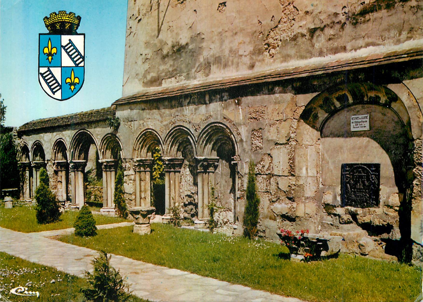 CPM Chelles (S et M) Vestiges du Cloitre de l'Abbaye Royale (XVIe S)