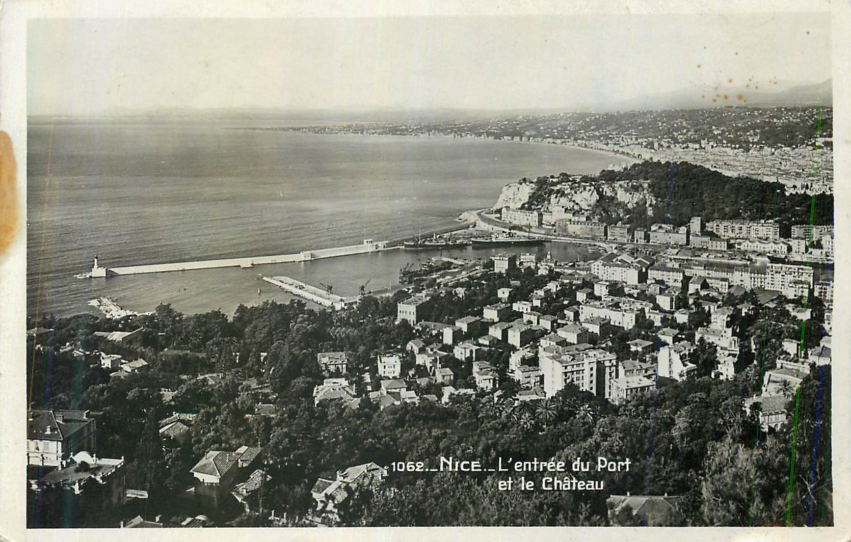 CPM Nice L'Entree du Port et le Chateau
