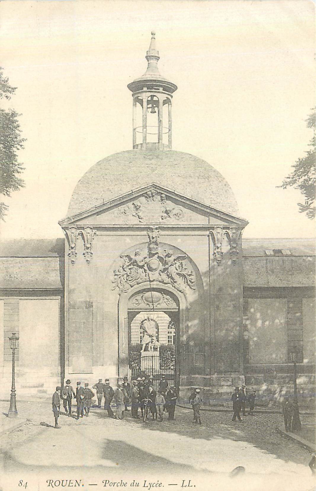 CPA Rouen Porche du Lycee