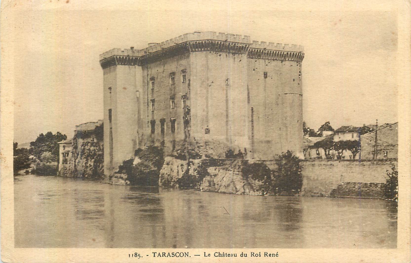 CPA Tarascon Le Chateau du Roi Rene