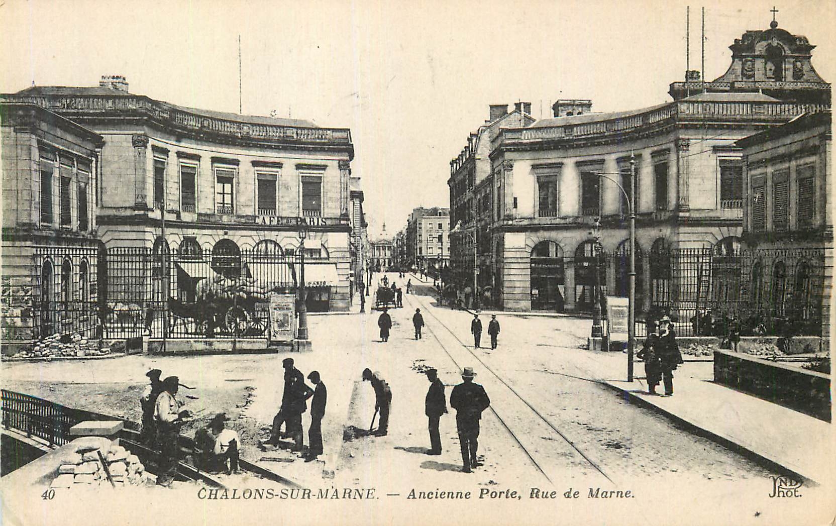 CPA Chalons sur Marne Ancienne Porte Rue de Marne