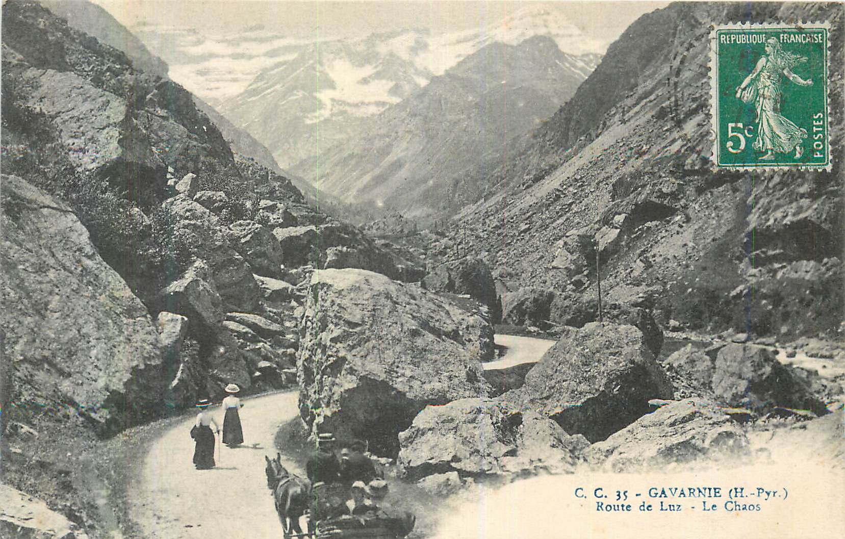 CPA Gavarnie (H Pyr) Route de Luz LE Chaos
