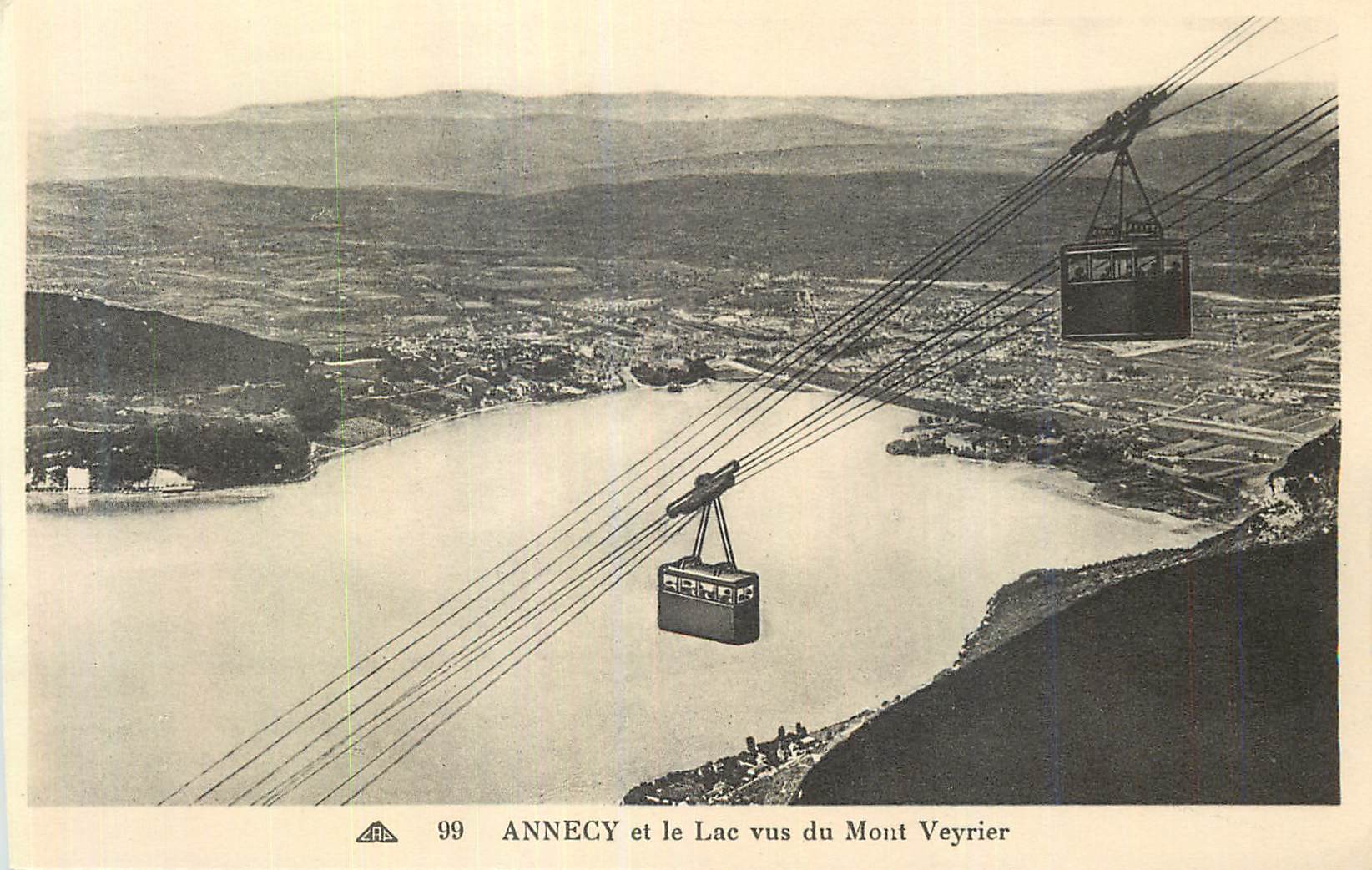 ANNECY et le Lac vus du Mont Veyrier — vue aérienne avec téléphérique — n° 99