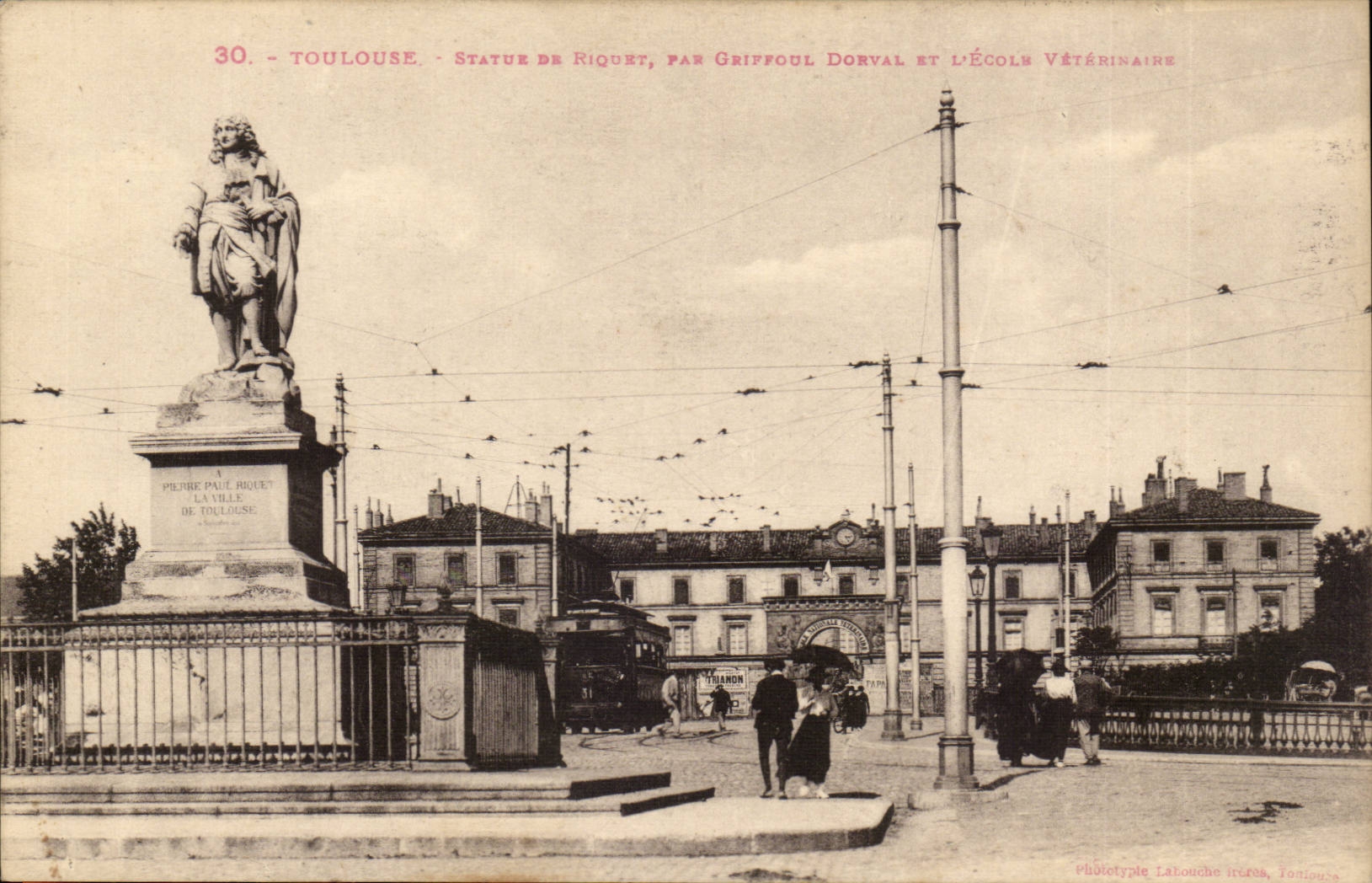 Toulouse - Statue de Riquet, par Griffoul Dorval et L'École Vétérinaire