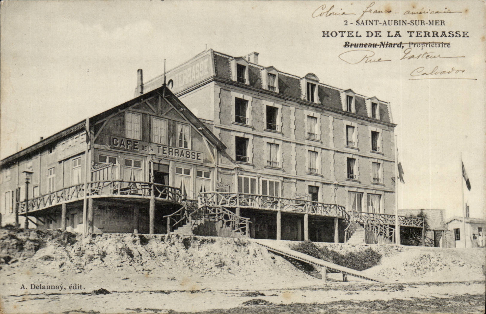 Saint-Aubin-sur-Mer — Hôtel de la Terrasse et Café de la Terrasse — A. Delaunay, édit.