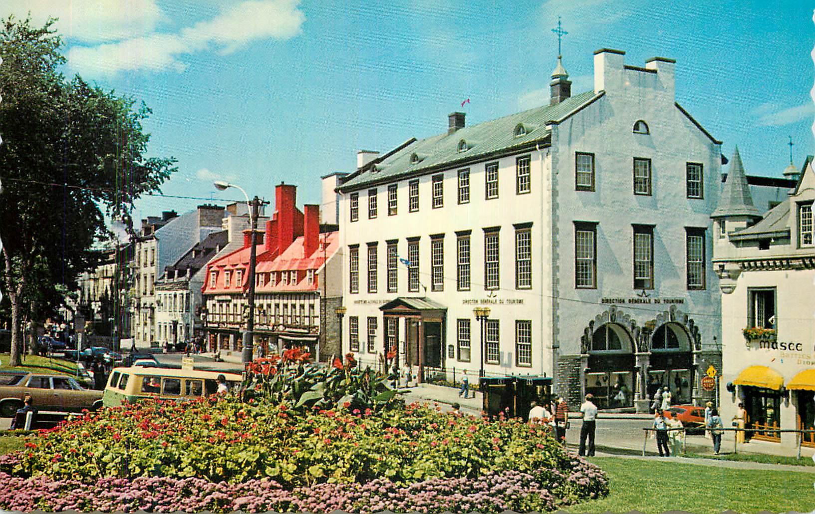 CPM Quebec Canada Coin Pittoresque de Quebec Place d'Armes