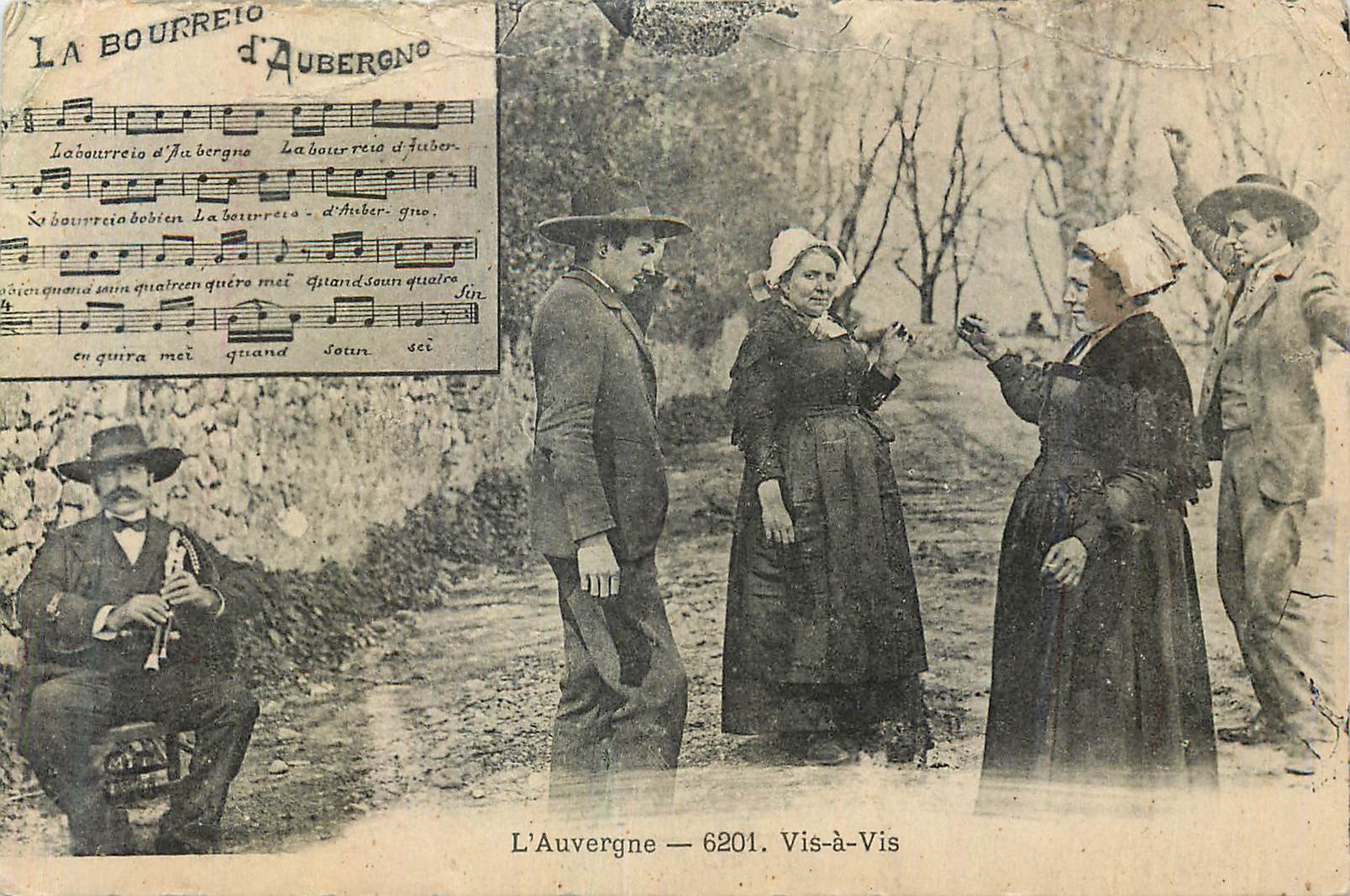 CPA L'Auvergne vis-à-vis Folklore