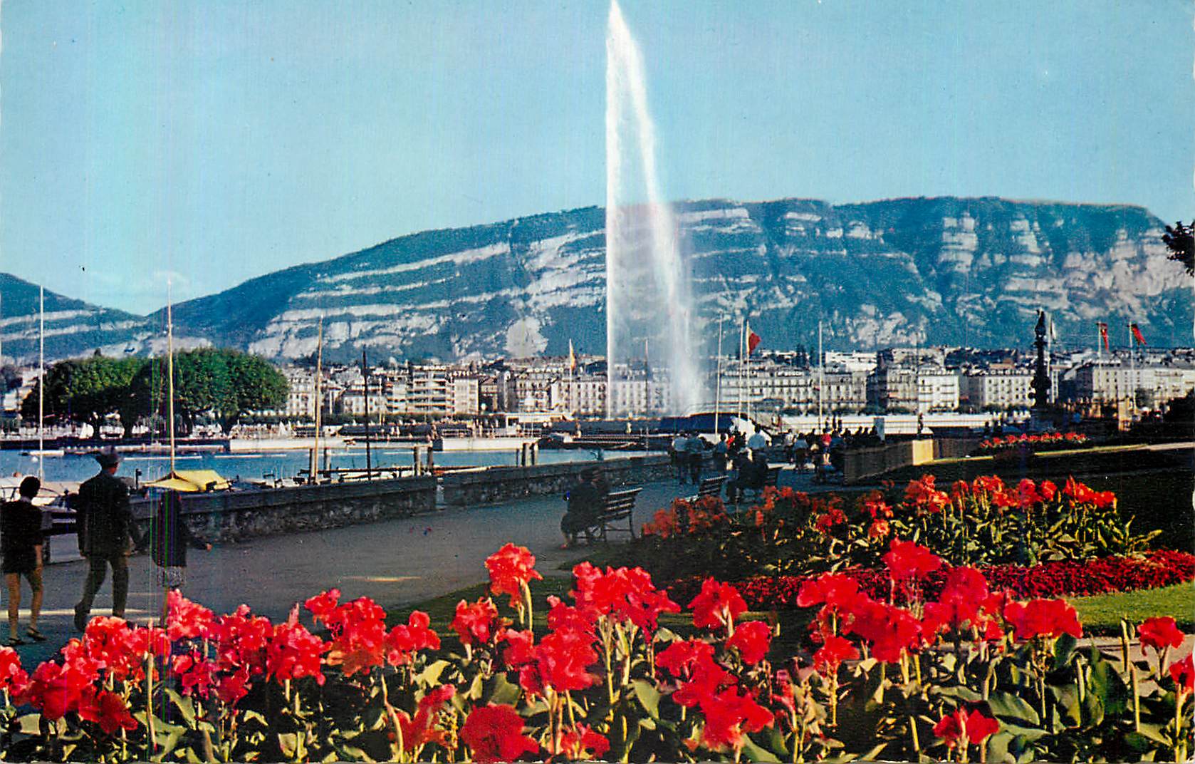 CPM Geneve Le Quai Wilson et le Jet d'Eau