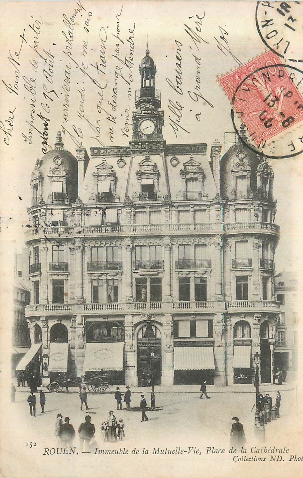 CPA Rouen Immeuble de la Mutuelle Vie Place de la Cathedrale