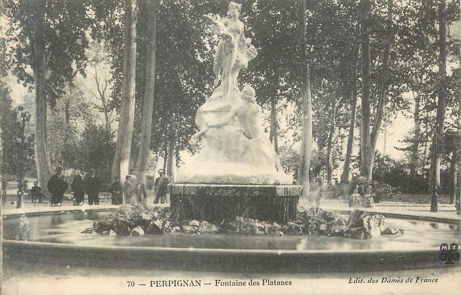 CPA Perpignan Fontaine des Platanes