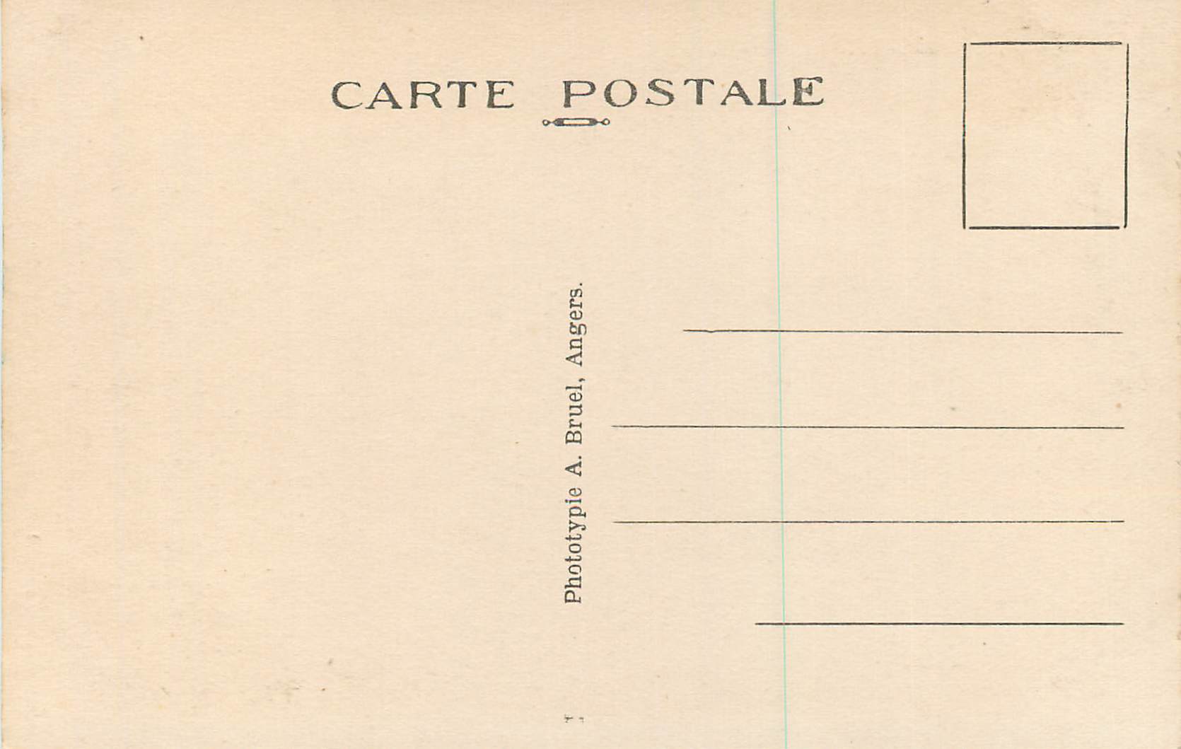 CPA Tours (I et L) Vieilles Maisons de la Place Plumereau (XIIe et XIIIe Siecles) Au petit Moka — Rückseite