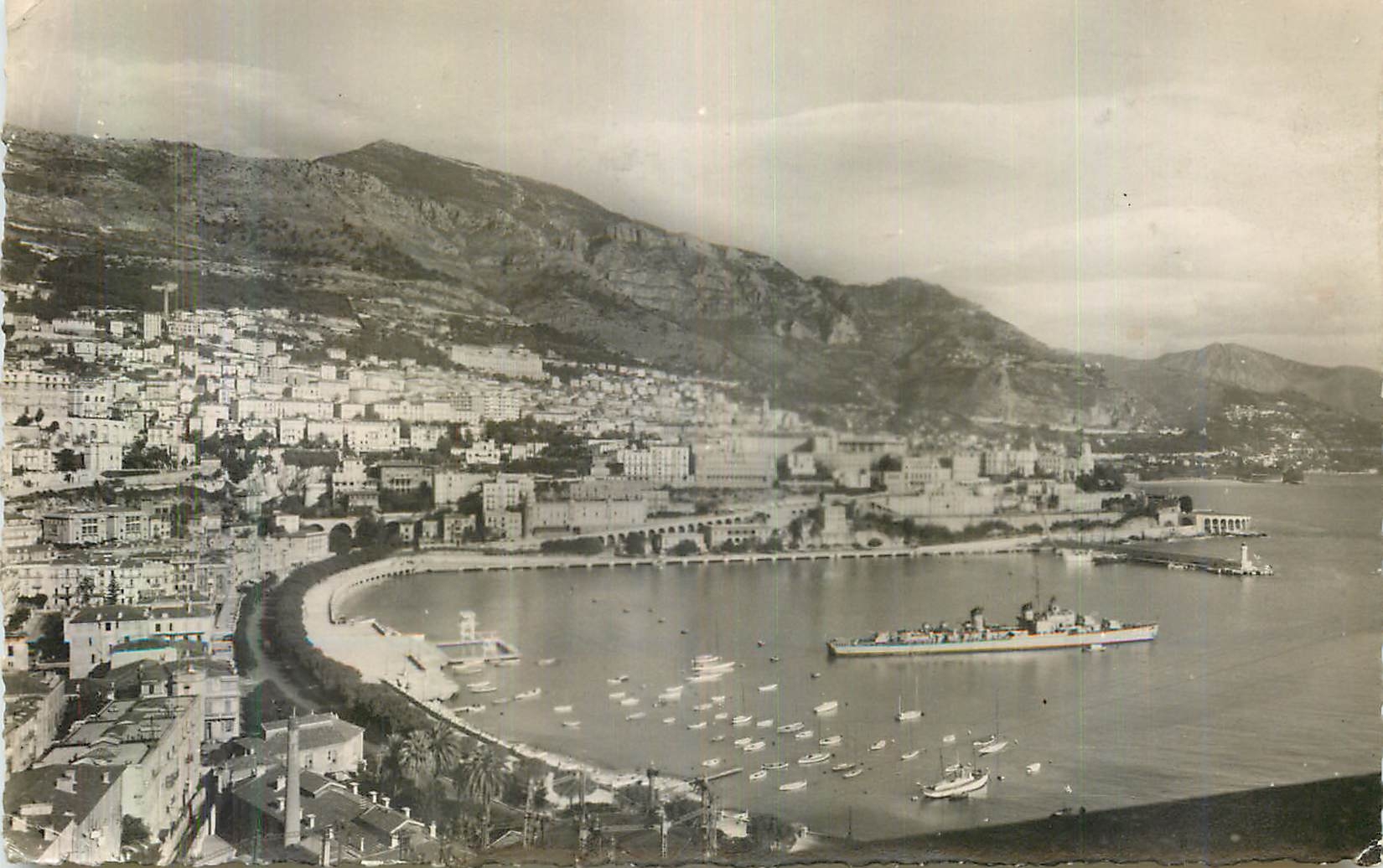 CPM Monaco Monte Carlo Vue Generale et Interieur du Port Bateau