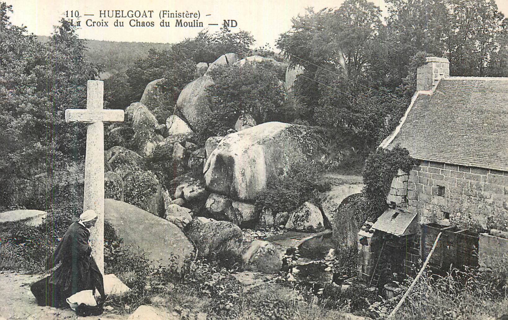 CPA Huelgoat (Finistere) La Croix du Chaos du Moulin