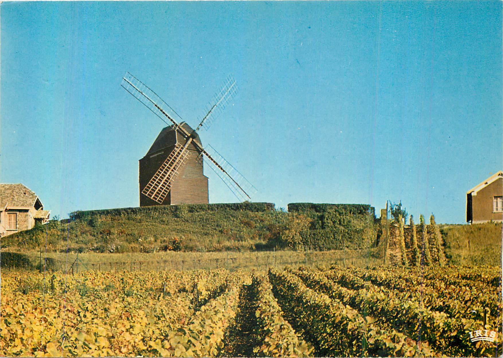 CPM La Champagne Moulin Historique de Verzenay Propriete du Champagne Heidsieck Monopole