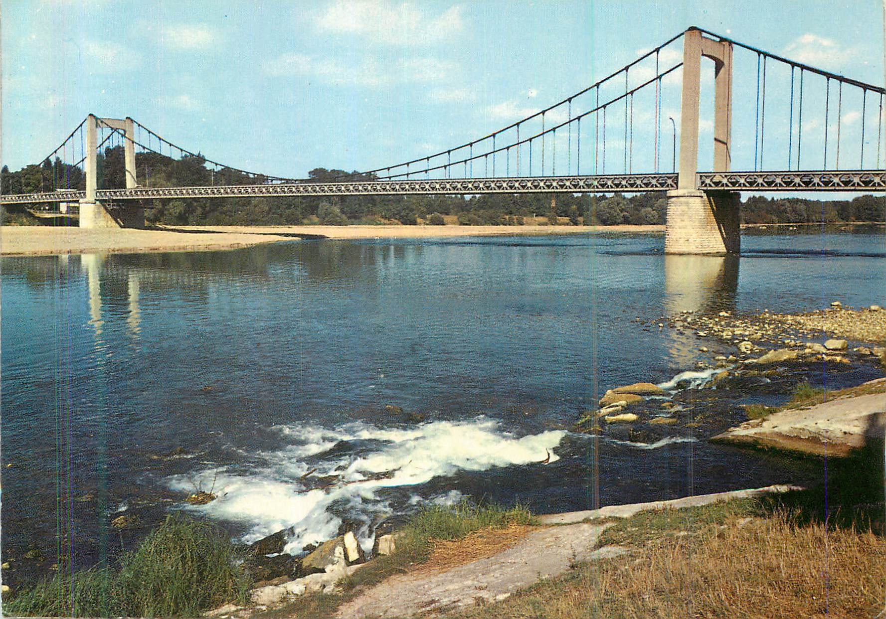 CPM Cosne sur Loire (Nievre) le Pont sur la Loire