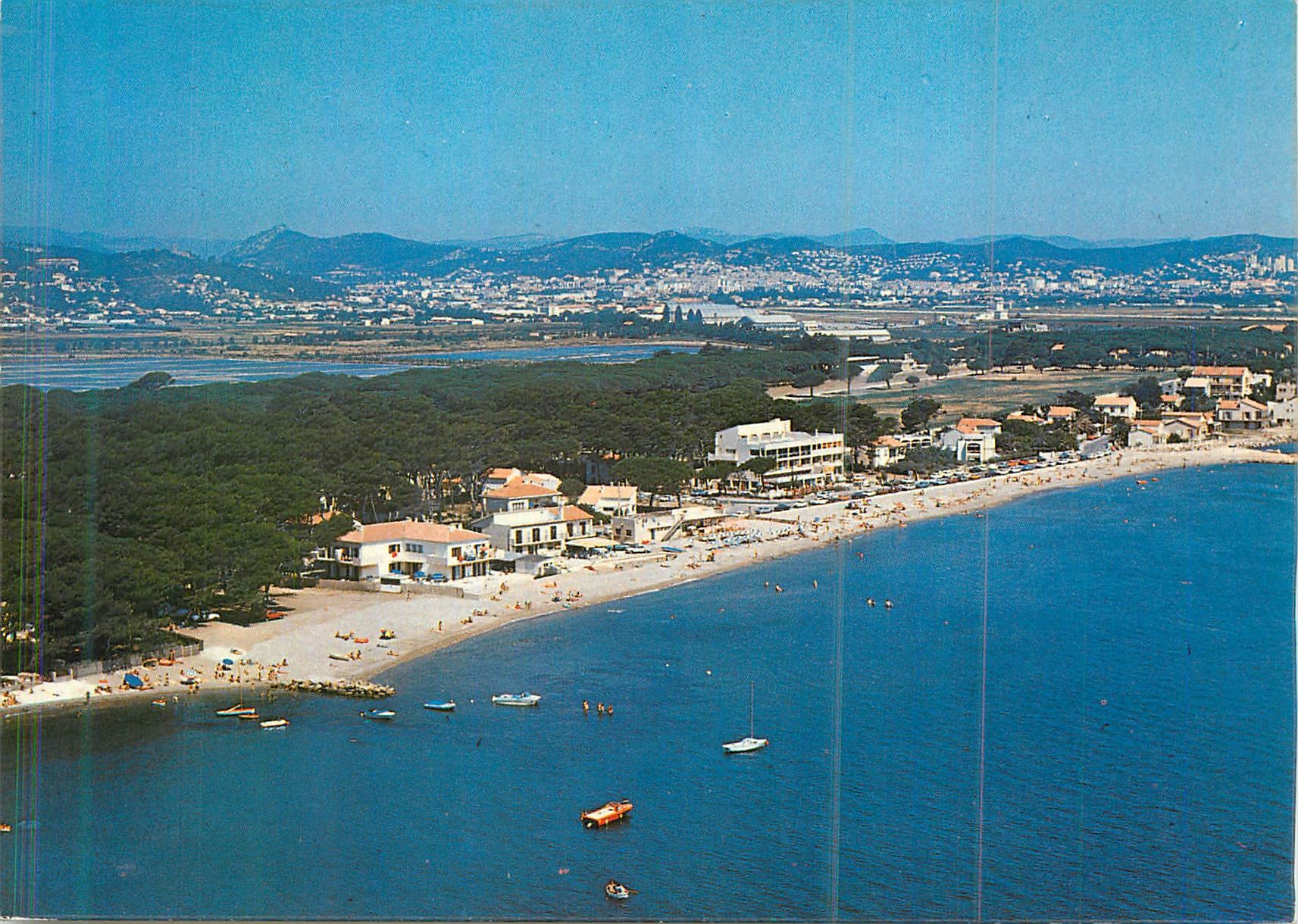 CPA Hyeres les Palmiers Lumiere et Beaute de la Cote d'Azur La Plage de la Capte