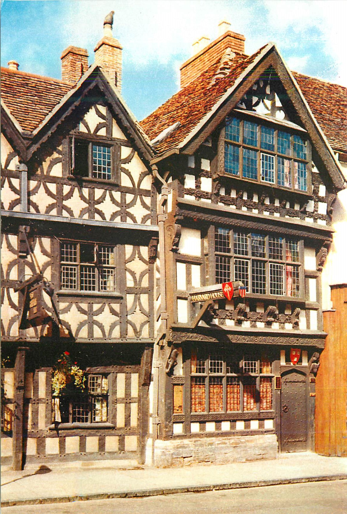 CPM Stratford Upon Avon Harvard House Warwickshire
