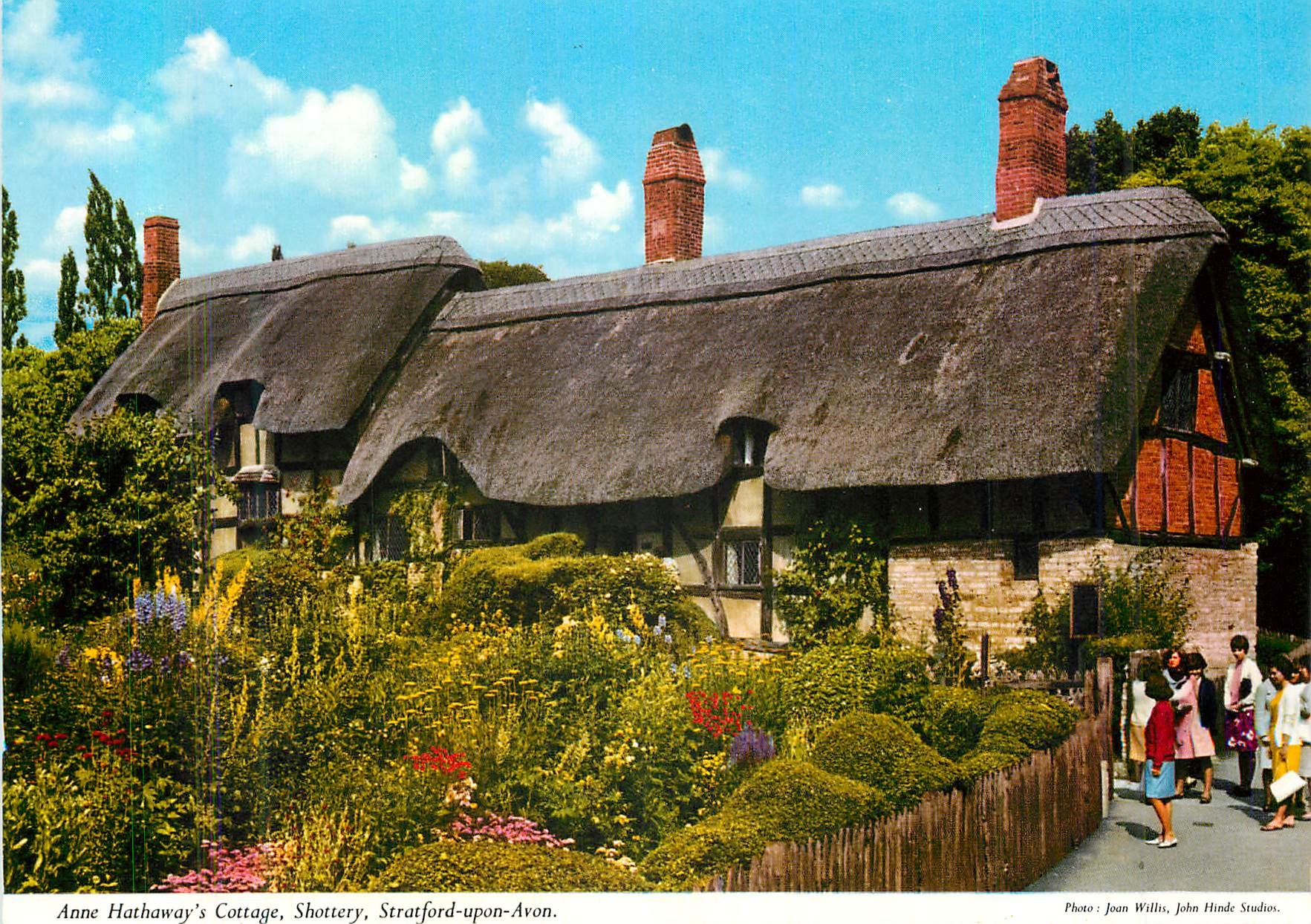 CPM Stratford Upon Avon Anne Hathaway's Cottage Shottery