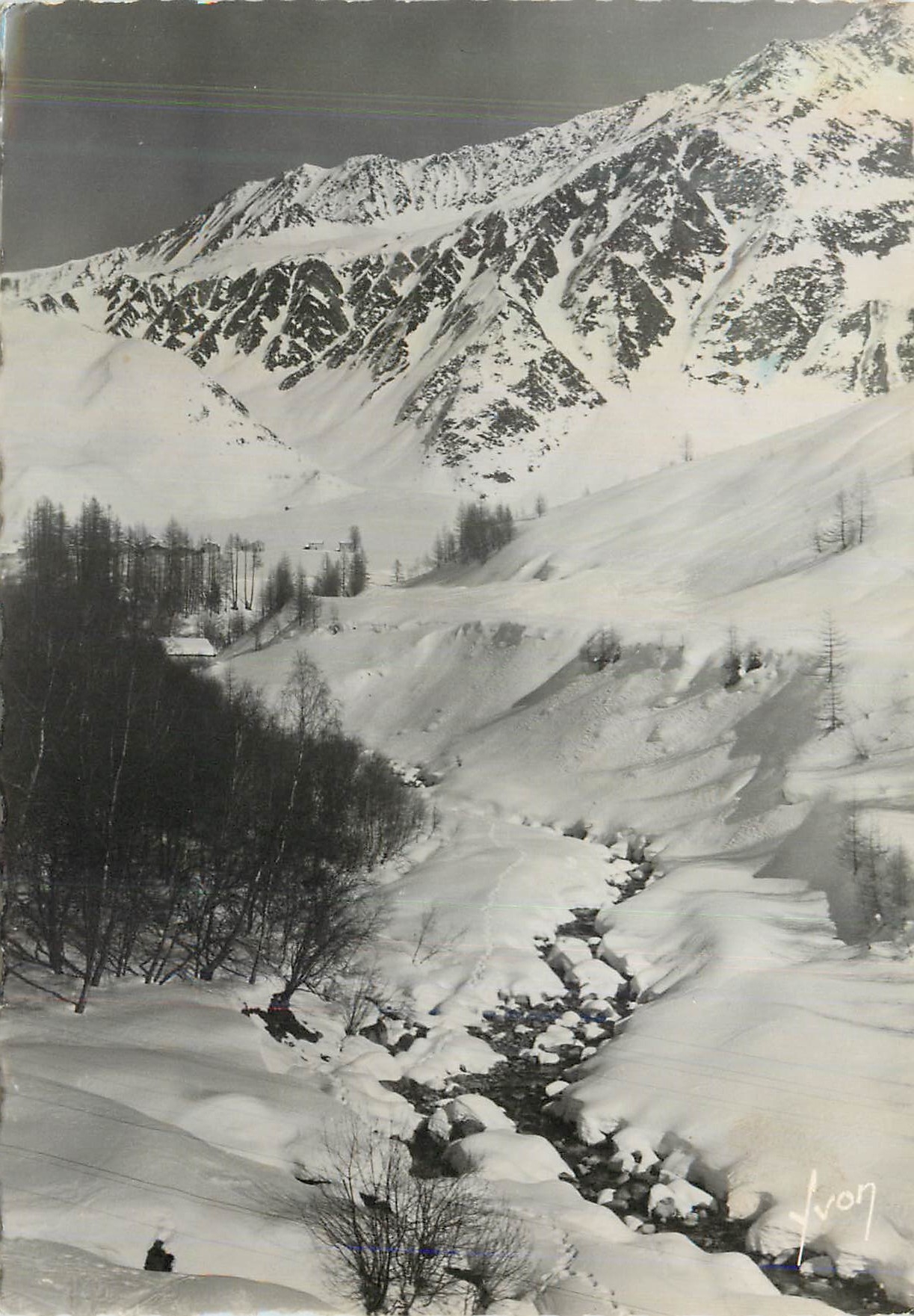 CPM Vallee d'Argentieres (Hte Savoie) l'Arve vers le Col de Balme