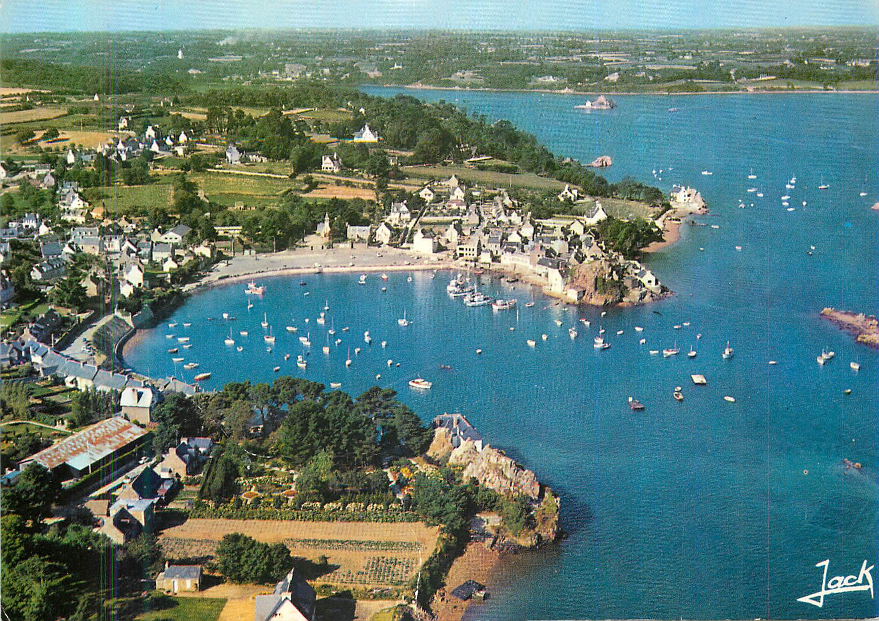 CPM Loguivy de la Mer le Port Couleurs de Bretagne