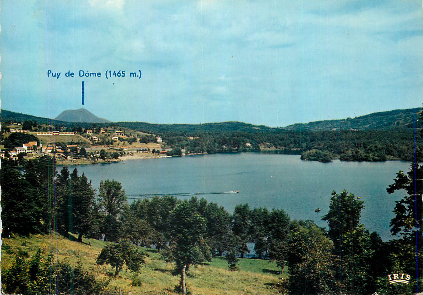Lac d'Aydat — Puy de Dôme (1465 m.) — IRIS