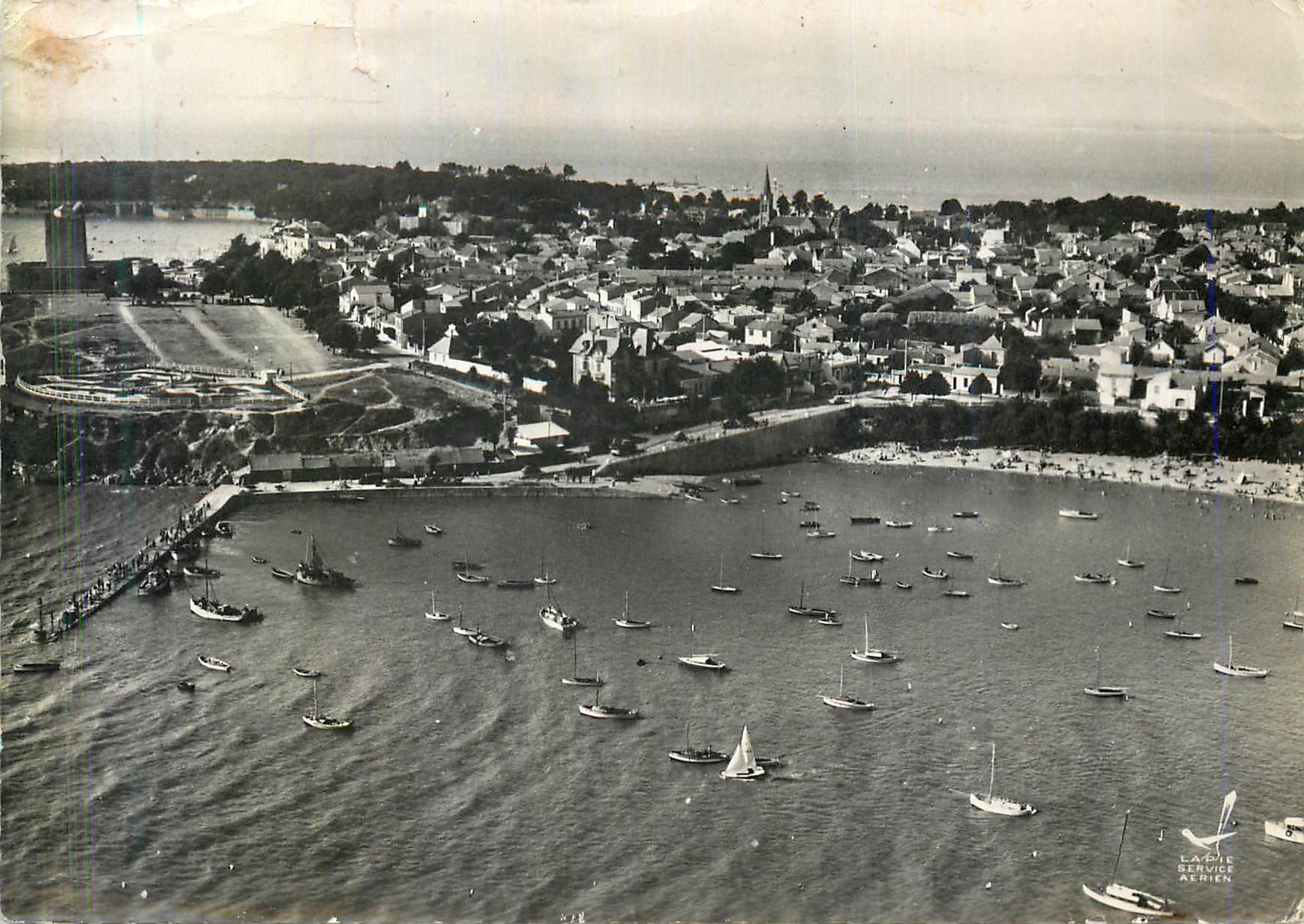 CPM Fouras (Charente Maritime) Les Trois Plages En Avion au Dessus