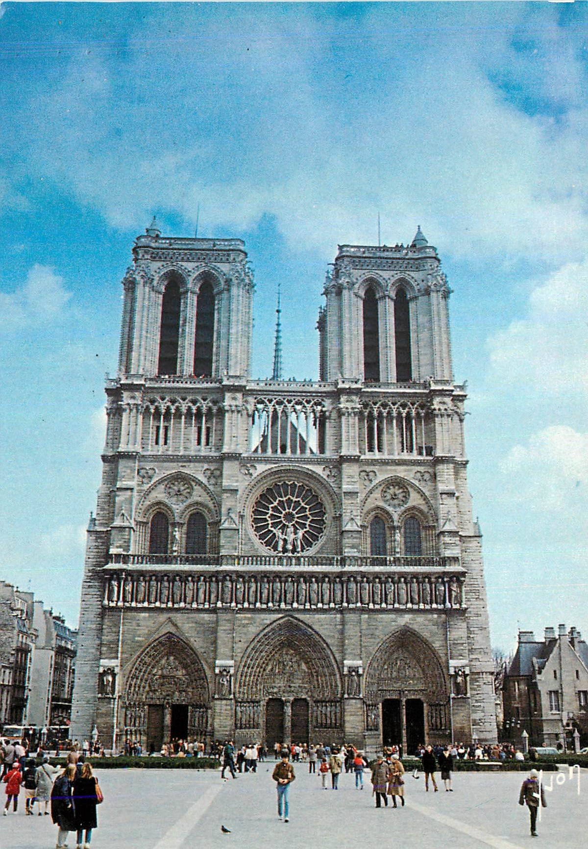 CPM Paris Notre Dame (Cliche karel de Gendre)