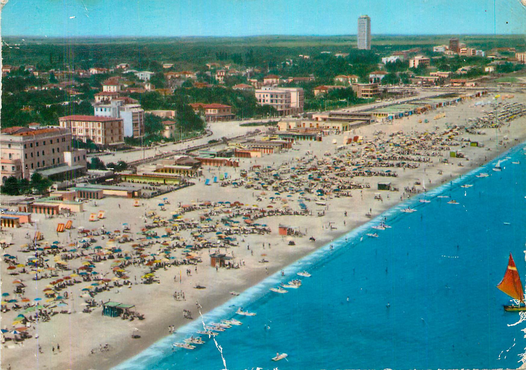 CPM Cervia Milano Marittima La Plage depuis L'Avion