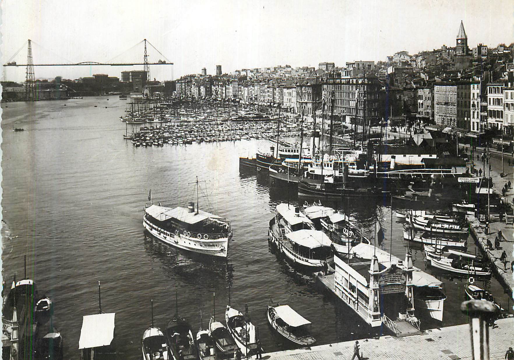 CPM Marseille Le Vieux Port et le Pont Transbordeur Bateaux